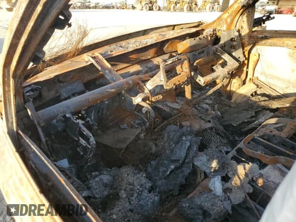 ✅ 2012 Ram 2500 SLT • VIN: 3C6TD5DTXCG231093 • Lot: 83834485. Wystawiony na Copart z przebiegiem Nie podano. Bezpłatny archiwum sprzedaży aukcyjnych z USA i szczegółowy raport historii pojazdu na DreamBid. Zdjęcie 8.