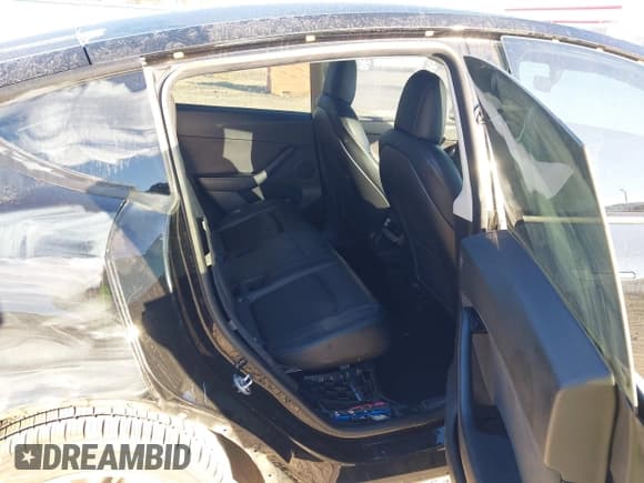 ✅ 2021 Tesla Model Y Standard Range • VIN: 5YJYGDED7MF106065 • Lot: 43505037. Listed on IAAI with 75,642 mi. Free auction sales archive from the USA and detailed vehicle history report at DreamBid. Image 8.