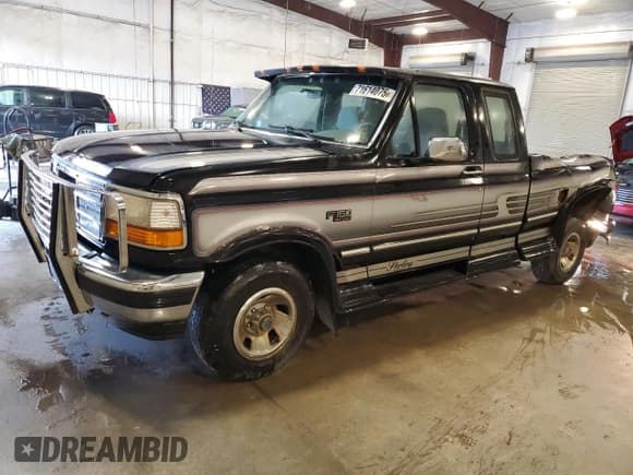 ✅ 1996 Ford F-150 • VIN: 1FTEX14H8TKA36499 • Lot: 71614075. Listed on Copart with 207,994 mi. Free auction sales archive from the USA and detailed vehicle history report at DreamBid. Image 1.