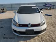✅ 2013 Volkswagen Golf GTI Wolfsburg Edition • VIN: WVWHV7AJXDW140791 • Lot: 65684034. Wystawiony na Copart z przebiegiem 145 404 mil. Bezpłatny archiwum sprzedaży aukcyjnych z USA i szczegółowy raport historii pojazdu na DreamBid. Zdjęcie 5.