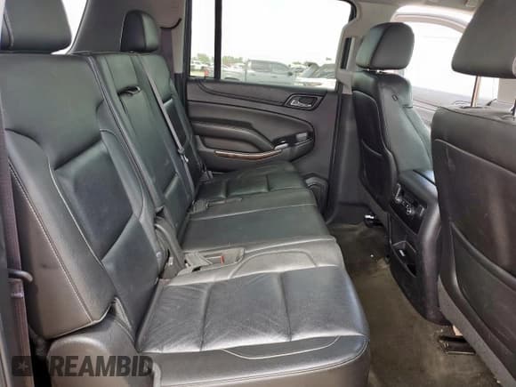 ✅ 2015 Chevrolet Suburban LT • VIN: 1GNSCJKCXFR297559 • Лот: 82297545. Опубликован ранее на Copart с пробегом 141 276 миль. Бесплатный доступ к архиву аукционных продаж из США и подробный отчёт об истории автомобиля на DreamBid. Изображение 11.