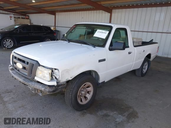 ✅ 2010 Ford Ranger XL • VIN: 1FTKR1AE9APA02773 • Lot: 42408099. Wystawiony na IAAI z przebiegiem 81 368 mil. Bezpłatny archiwum sprzedaży aukcyjnych z USA i szczegółowy raport historii pojazdu na DreamBid. Zdjęcie 2.