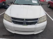 ✅ 2008 Dodge Avenger SXT • VIN: 1B3LC56K78N665259 • Lot: 43558259. Wystawiony na IAAI z przebiegiem 172 226 mil. Bezpłatny archiwum sprzedaży aukcyjnych z USA i szczegółowy raport historii pojazdu na DreamBid. Zdjęcie 6.