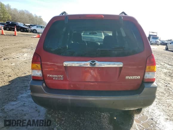 ✅ 2003 Mazda Tribute ES • VIN: 4F2CZ061X3KM04404 • Lot: 42708145. Wystawiony na Copart z przebiegiem 185 561 mil. Bezpłatny archiwum sprzedaży aukcyjnych z USA i szczegółowy raport historii pojazdu na DreamBid. Zdjęcie 6.