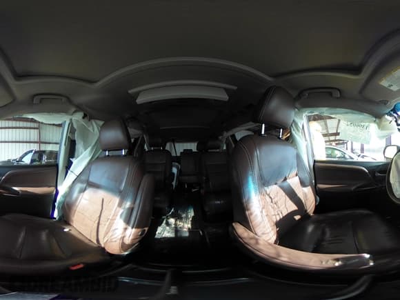 ✅ 2015 Toyota Sienna Limited • VIN: 5TDDK3DC6FS122871 • Лот: 41396052. Опубликован ранее на IAAI с пробегом 133 161 миль. Бесплатный доступ к архиву аукционных продаж из США и подробный отчёт об истории автомобиля на DreamBid. Изображение 18.