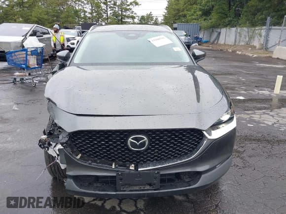 ✅ 2025 Mazda CX-30 S Preferred • VIN: 3MVDMBCM3SM776377 • Лот: 43290533. Опубликован ранее на IAAI с пробегом 4 487 миль. Бесплатный доступ к архиву аукционных продаж из США и подробный отчёт об истории автомобиля на DreamBid. Изображение 13.