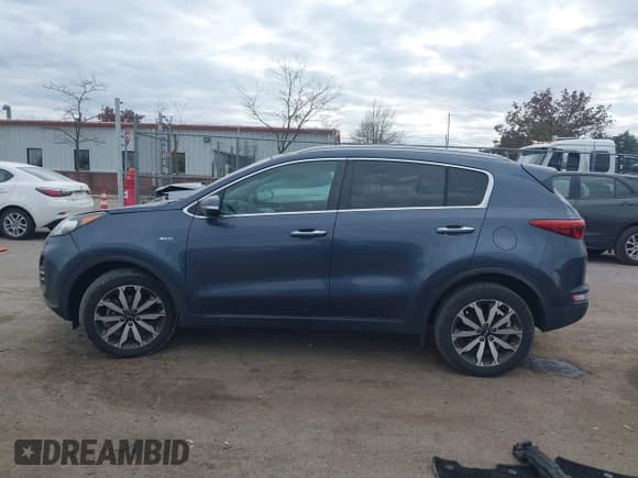 ✅ 2017 Kia Sportage EX • VIN: KNDPNCAC9H7150637 • Lot: 43574176. Wystawiony na IAAI z przebiegiem 111 315 mil. Bezpłatny archiwum sprzedaży aukcyjnych z USA i szczegółowy raport historii pojazdu na DreamBid. Zdjęcie 14.