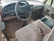 ✅ 1996 Ford F-250 • VIN: 1FTHX26G7TEB19881 • Lot: 58582545. Wystawiony na Copart z przebiegiem 154 002 mil. Bezpłatny archiwum sprzedaży aukcyjnych z USA i szczegółowy raport historii pojazdu na DreamBid. Zdjęcie 8.