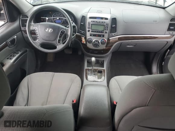 ✅ 2011 Hyundai Santa Fe GLS • VIN: 5XYZG3AB7BG071438 • Lot: 85361375. Listed on Copart with 211,087 mi. Free auction sales archive from the USA and detailed vehicle history report at DreamBid. Image 8.