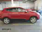 2010 Hyundai Tucson GLS with VIN KM8JUCAC5AU103469, listed as a IAAI auction lot 43394997 with 123,949 mi miles and . Bid and sale history available at DreamBid. Image 13.