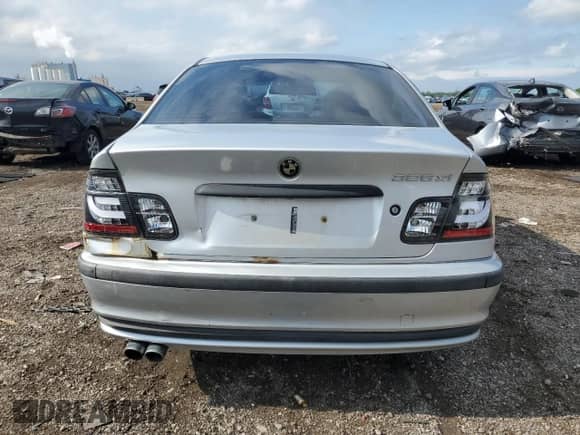 2001 BMW 3 Series 325i с VIN WBAAV33421EE76938, выставлен на аукционе Copart как лот 58946665 с пробегом 142 869 миль миль и Чистый • Clean title. История ставок и продаж доступна на DreamBid. Изображение 6.