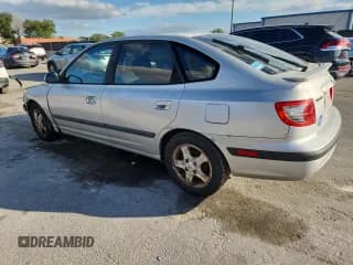 ✅ 2004 Hyundai Elantra GT • VIN: KMHDN56D24U110312 • Lot: 91403945. Wystawiony na Copart z przebiegiem Nie podano. Bezpłatny archiwum sprzedaży aukcyjnych z USA i szczegółowy raport historii pojazdu na DreamBid. Zdjęcie 2.