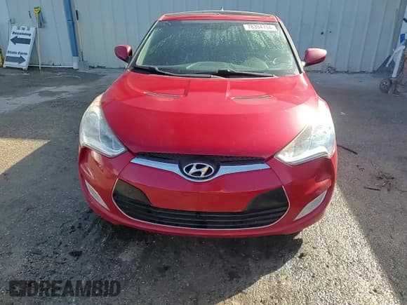 ✅ 2013 Hyundai Veloster w/Gray Int • VIN: KMHTC6AD6DU174660 • Lot: 78394704. Wystawiony na Copart z przebiegiem 122 726 mil. Bezpłatny archiwum sprzedaży aukcyjnych z USA i szczegółowy raport historii pojazdu na DreamBid. Zdjęcie 13.