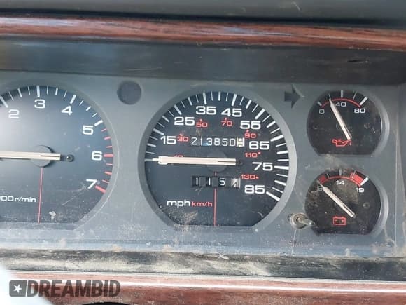 ✅ 1996 Jeep Cherokee • VIN: 1J4FJ27P1TL278991 • Lot: 41463142. Wystawiony na IAAI z przebiegiem 213 850 mil. Bezpłatny archiwum sprzedaży aukcyjnych z USA i szczegółowy raport historii pojazdu na DreamBid. Zdjęcie 7.