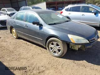 2006 Honda Accord EX-L с VIN 1HGCM56836A174399, выставлен на аукционе IAAI как лот 43462504 с пробегом 249 006 миль миль и . История ставок и продаж доступна на DreamBid. Изображение 1.