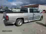 1999 Dodge 1500 с VIN 1B7HC13Z0XJ587556, выставлен на аукционе Copart как лот 76167934 с пробегом 80 107 миль миль и Списание • Salvage title. История ставок и продаж доступна на DreamBid. Изображение 3.