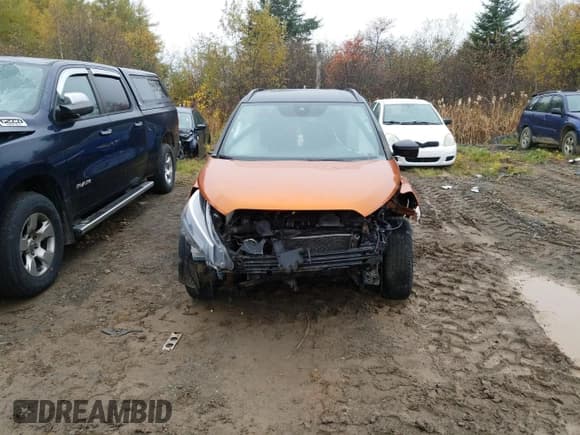 ✅ 2021 Nissan Kicks SR • VIN: 3N1CP5DV2ML560271 • Lot: 84898395. Wystawiony na Copart z przebiegiem Nie podano. Bezpłatny archiwum sprzedaży aukcyjnych z USA i szczegółowy raport historii pojazdu na DreamBid. Zdjęcie 5.