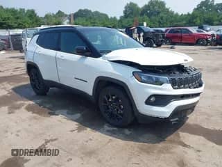 2024 Jeep Compass Latitude с VIN 3C4NJDBN6RT122655, выставлен на аукционе IAAI как лот 42846461 с пробегом 11 727 миль миль и . История ставок и продаж доступна на DreamBid. Изображение 1.