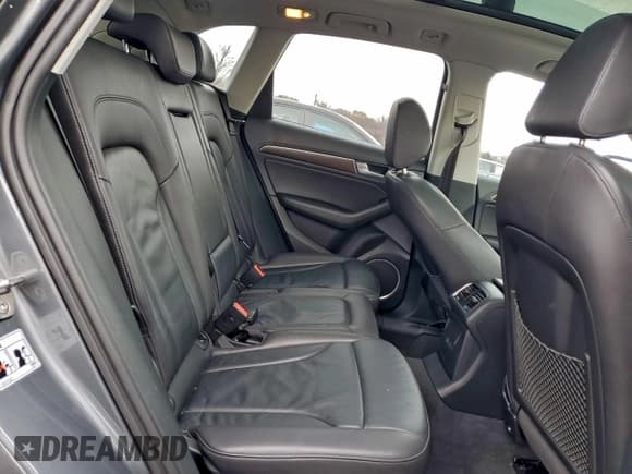 ✅ 2017 Audi Q5 Premium Plus • VIN: WA1L2AFP3HA020826 • Lot: 94099825. Wystawiony na Copart z przebiegiem 108 605 mil. Bezpłatny archiwum sprzedaży aukcyjnych z USA i szczegółowy raport historii pojazdu na DreamBid. Zdjęcie 11.