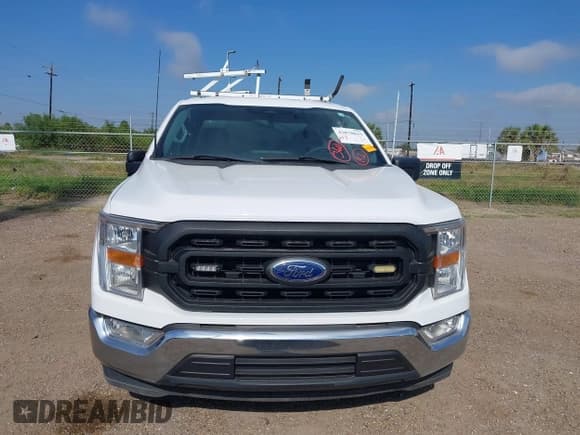 ✅ 2022 Ford F-150 XLT • VIN: 1FTEX1CB6NKE67343 • Lot: 43878631. Listed on IAAI with 39,945 mi. Free auction sales archive from the USA and detailed vehicle history report at DreamBid. Image 13.