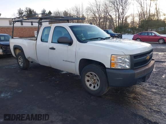 2008 Chevrolet Silverado 1500 Work Truck with VIN 1GCEC19J88E150189, listed as a IAAI auction lot 41481716 with 175,413 mi miles and . Bid and sale history available at DreamBid. Image 1.