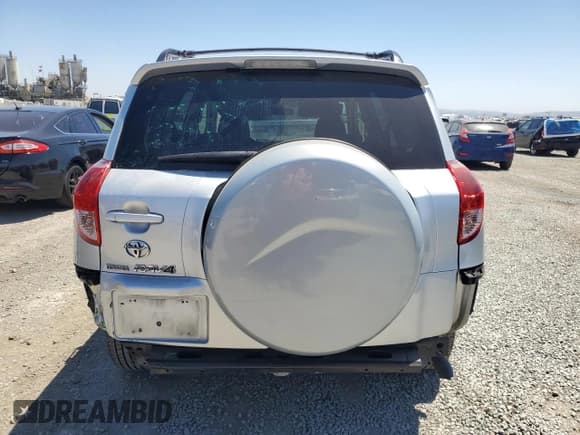 ✅ 2007 Toyota RAV4 • VIN: JTMZK33V375013932 • Lot: 66577555. Listed on Copart with 162,066 mi. Free auction sales archive from the USA and detailed vehicle history report at DreamBid. Image 6.