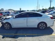 ✅ 2019 Kia Forte LXS • VIN: 3KPF24AD0KE138029 • Лот: 43482903. Опубликован ранее на IAAI с пробегом 114 287 миль. Бесплатный доступ к архиву аукционных продаж из США и подробный отчёт об истории автомобиля на DreamBid. Изображение 14.