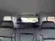 2015 Chevrolet Suburban LT z VIN 1GNSKJKC2FR520731, wystawiony jako Copart lot #73409454 z przebiegiem 204 912 mil mil oraz Czysty tytuł • Clean title. Historia ofert i sprzedaży dostępna na DreamBid. Obrazek 10.