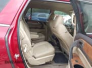 ✅ 2012 Buick Enclave Leather • VIN: 5GAKVCEDXCJ321213 • Lot: 43346228. Wystawiony na IAAI z przebiegiem 165 023 mil. Bezpłatny archiwum sprzedaży aukcyjnych z USA i szczegółowy raport historii pojazdu na DreamBid. Zdjęcie 8.