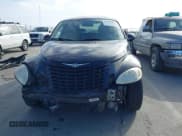 ✅ 2002 Chrysler PT Cruiser Limited • VIN: 3C8FY68B32T281923 • Lot: 43808783. Wystawiony na IAAI z przebiegiem 67 736 mil. Bezpłatny archiwum sprzedaży aukcyjnych z USA i szczegółowy raport historii pojazdu na DreamBid. Zdjęcie 12.