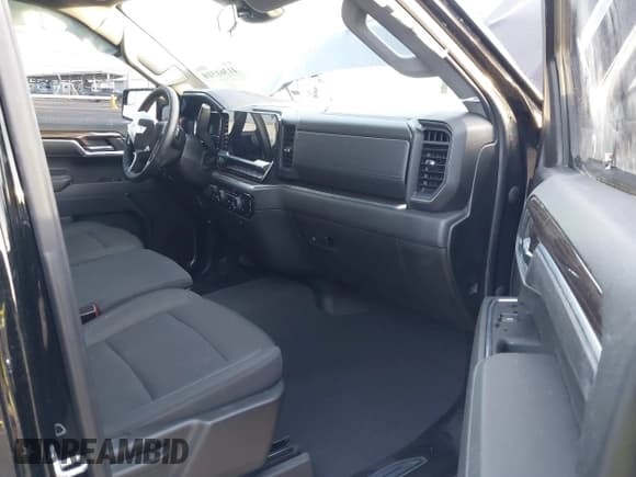 ✅ 2023 Chevrolet Silverado 1500 LT • VIN: 1GCUDDED4PZ311459 • Lot: 41361510. Listed on IAAI with Not provided. Free auction sales archive from the USA and detailed vehicle history report at DreamBid. Image 5.