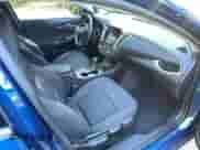 2019 Chevrolet Malibu LS z VIN 1G1ZB5ST1KF191460, wystawiony jako Copart lot #90812235 z przebiegiem 74 648 mil mil oraz Szkoda całkowita • Salvage title. Historia ofert i sprzedaży dostępna na DreamBid. Obrazek 5.