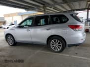 ✅ 2014 Nissan Pathfinder SL • VIN: 5N1AR2MN4EC715781 • Лот: 53266855. Опубликован ранее на Copart с пробегом 131 252 миль. Бесплатный доступ к архиву аукционных продаж из США и подробный отчёт об истории автомобиля на DreamBid. Изображение 2.