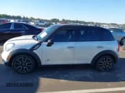 ✅ 2012 MINI Countryman S • VIN: WMWZC5C52CWM12258 • Lot: 43416095. Wystawiony na IAAI z przebiegiem 137 174 mil. Bezpłatny archiwum sprzedaży aukcyjnych z USA i szczegółowy raport historii pojazdu na DreamBid. Zdjęcie 14.
