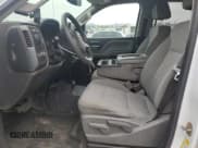 ✅ 2018 Chevrolet Silverado 2500HD Work Truck • VIN: 1GC1KUEG5JF127434 • Лот: 91514585. Опубликован ранее на Copart с пробегом 182 699 миль. Бесплатный доступ к архиву аукционных продаж из США и подробный отчёт об истории автомобиля на DreamBid. Изображение 7.