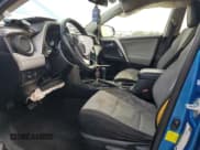 ✅ 2016 Toyota RAV4 XLE • VIN: JTMRFREV5GJ060259 • Lot: 82361025. Wystawiony na Copart z przebiegiem 132 281 mil. Bezpłatny archiwum sprzedaży aukcyjnych z USA i szczegółowy raport historii pojazdu na DreamBid. Zdjęcie 7.