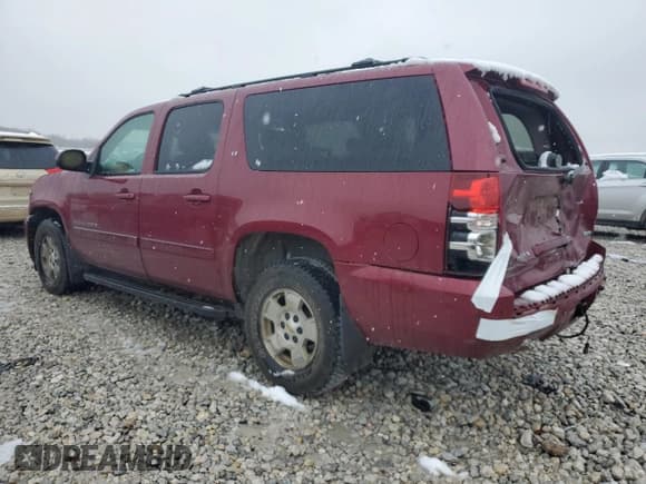 ✅ 2007 Chevrolet Suburban LT • VIN: 1GNFK16397J223354 • Lot: 81551664. Wystawiony na Copart z przebiegiem 238 384 mil. Bezpłatny archiwum sprzedaży aukcyjnych z USA i szczegółowy raport historii pojazdu na DreamBid. Zdjęcie 2.