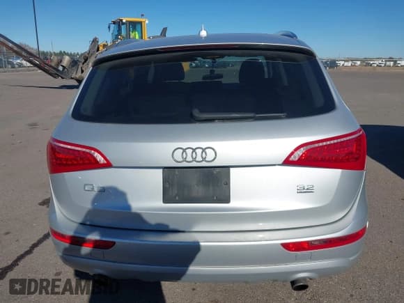 ✅ 2010 Audi Q5 Premium Plus • VIN: WA1LKAFP4AA091247 • Lot: 43582930. Listed on IAAI with 106,162 mi. Free auction sales archive from the USA and detailed vehicle history report at DreamBid. Image 16.