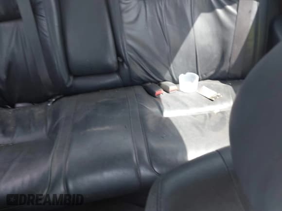 ✅ 2001 Acura TL • VIN: 19UUA56601A027154 • Lot: 42569137. Wystawiony na IAAI z przebiegiem 175 073 mil. Bezpłatny archiwum sprzedaży aukcyjnych z USA i szczegółowy raport historii pojazdu na DreamBid. Zdjęcie 8.