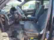 2023 Chevrolet Tahoe Commercial z VIN 1GNSKLED2PR434417, wystawiony jako Copart lot #64286745 z przebiegiem 28 518 mil mil oraz Szkoda całkowita • Salvage title. Historia ofert i sprzedaży dostępna na DreamBid. Obrazek 7.