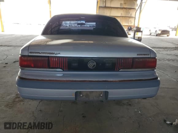 ✅ 1994 Mercury Grand Marquis LS • VIN: 2MELM75W0RX667767 • Лот: 81411414. Опубликован ранее на Copart с пробегом 93 557 миль. Бесплатный доступ к архиву аукционных продаж из США и подробный отчёт об истории автомобиля на DreamBid. Изображение 6.
