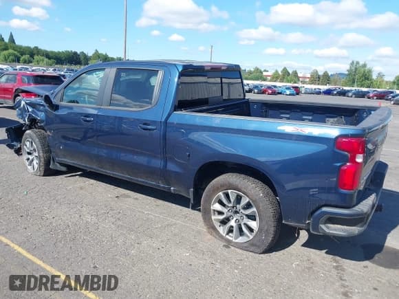 ✅ 2021 Chevrolet Silverado 1500 RST • VIN: 1GCUYEED2MZ282579 • Lot: 42703358. Listed on IAAI with 3,991 mi. Free auction sales archive from the USA and detailed vehicle history report at DreamBid. Image 3.