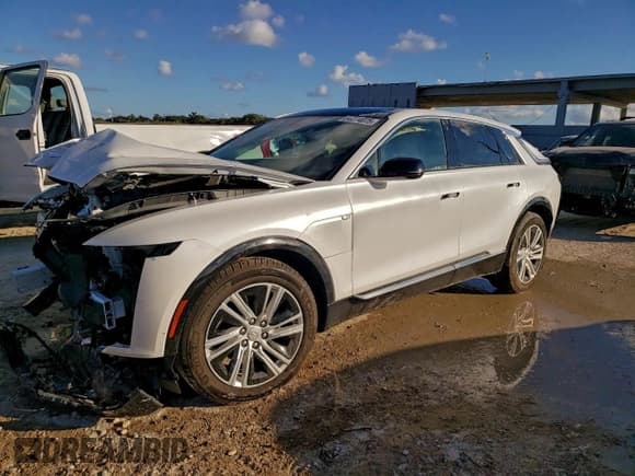 ✅ 2024 Cadillac LYRIQ Tech • VIN: 1GYKPMRL6RZ140968 • Лот: 90274075. Опубликован ранее на Copart с пробегом 12 532 миль. Бесплатный доступ к архиву аукционных продаж из США и подробный отчёт об истории автомобиля на DreamBid. Изображение 1.