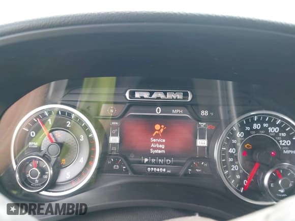 ✅ 2020 Ram 2500 Big Horn • VIN: 3C6UR5DL6LG115041 • Lot: 42653076. Wystawiony na IAAI z przebiegiem 70 404 mil. Bezpłatny archiwum sprzedaży aukcyjnych z USA i szczegółowy raport historii pojazdu na DreamBid. Zdjęcie 7.