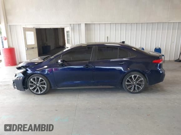 ✅ 2020 Toyota Corolla SE • VIN: JTDM4RCE1LJ052110 • Lot: 42810772. Wystawiony na IAAI z przebiegiem 71 565 mil. Bezpłatny archiwum sprzedaży aukcyjnych z USA i szczegółowy raport historii pojazdu na DreamBid. Zdjęcie 15.