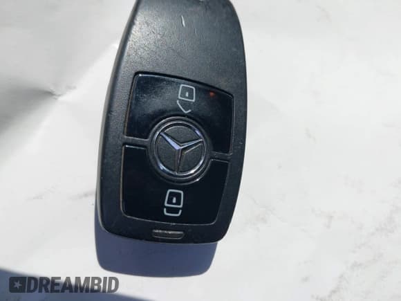 ✅ 2019 Mercedes-Benz Sprinter Cargo • VIN: WD3PF0CD8KP057708 • Lot: 42649917. Listed on IAAI with Not provided. Free auction sales archive from the USA and detailed vehicle history report at DreamBid. Image 11.