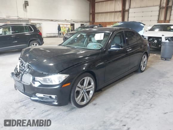 ✅ 2012 BMW 3 Series 335i • VIN: WBA3A9G54CNN67705 • Лот: 42206308. Опубликован ранее на IAAI с пробегом 93 597 миль. Бесплатный доступ к архиву аукционных продаж из США и подробный отчёт об истории автомобиля на DreamBid. Изображение 2.