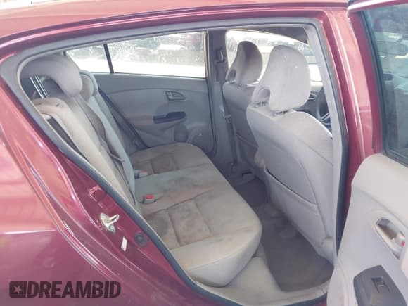 ✅ 2010 Honda Insight EX • VIN: JHMZE2H75AS039340 • Lot: 42424092. Wystawiony na IAAI z przebiegiem 166 525 mil. Bezpłatny archiwum sprzedaży aukcyjnych z USA i szczegółowy raport historii pojazdu na DreamBid. Zdjęcie 5.