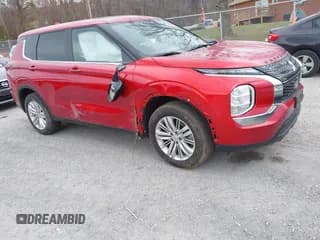 ✅ 2024 Mitsubishi Outlander ES • VIN: JA4J4UA83RZ032609 • Лот: 41861396. Опубликован ранее на IAAI с пробегом 7 016 миль. Бесплатный доступ к архиву аукционных продаж из США и подробный отчёт об истории автомобиля на DreamBid. Изображение 1.