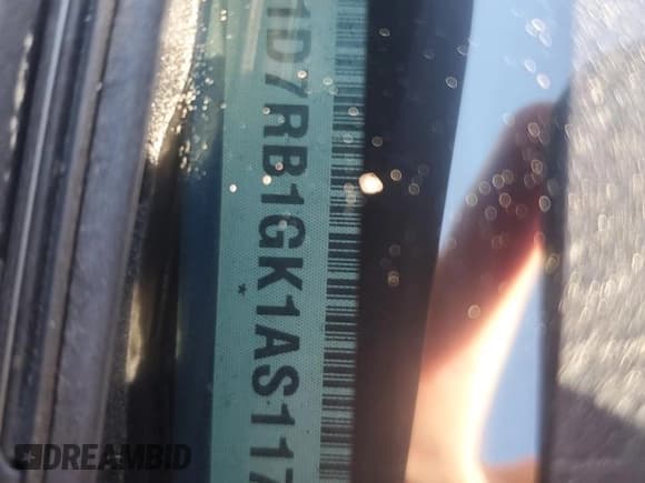 ✅ 2010 Dodge 1500 ST • VIN: 1D7RB1GK1AS117290 • Lot: 85332774. Wystawiony na Copart z przebiegiem 201 169 mil. Bezpłatny archiwum sprzedaży aukcyjnych z USA i szczegółowy raport historii pojazdu na DreamBid. Zdjęcie 13.